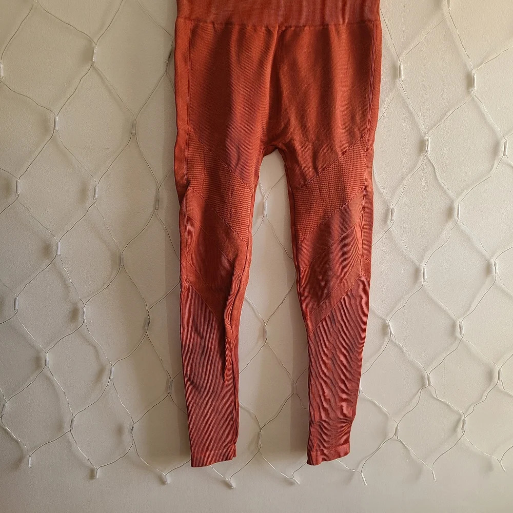 Mama Cinch Yoga Pants • Tights • Size Medium (Tagged OS)